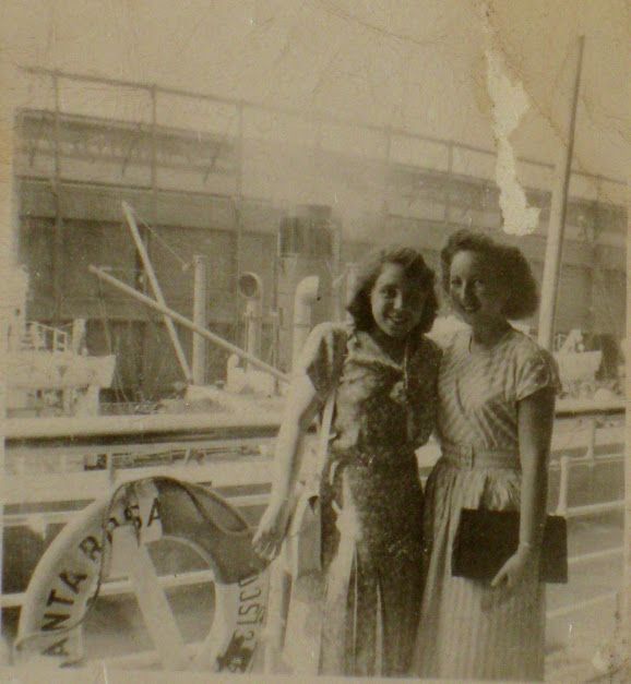 Anneliese Wolfermann y Brunhilde Bachenheimer antes de la partida de Anne a Venezuela en 1947. (Bunny North)