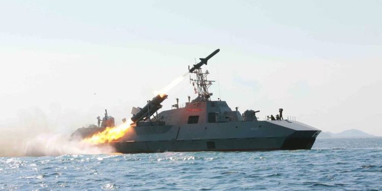 Estados Unidos detectó un barco de Corea del Norte cargando dos misiles anti-buque