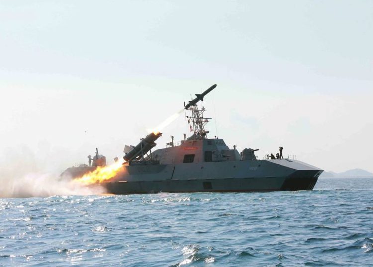 Estados Unidos detectó un barco de Corea del Norte cargando dos misiles anti-buque