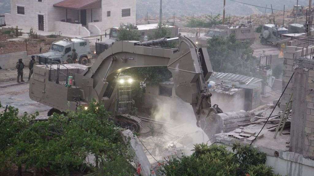 Fuerzas de seguridad de Israel demolieron casa del terrorista de Halamish