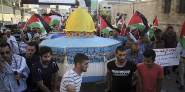 Engaños en la ira palestina