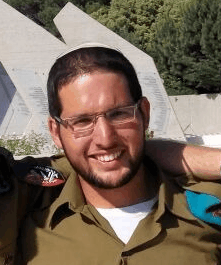 Sgt. Avinoam Cohen, uno de los dos soldados de las FDI muertos en un accidente de entrenamiento el martes 26 de septiembre de 2017 (cortesía)