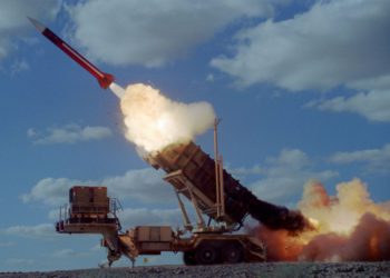 Arabia Saudita intercepta cuatro misiles huzíes desde Yemen