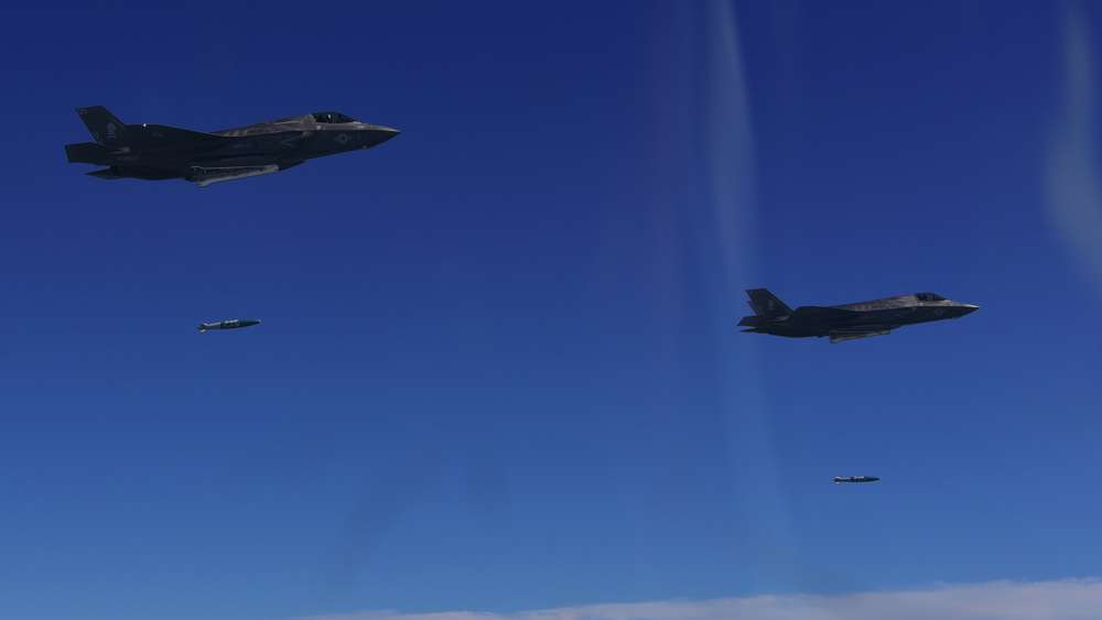 El caza furtivo F-35B es una de las aeronaves más avanzadas del arsenal estadounidense y del mundo. Participaron del ejercicio desde sus bases en Japón (AFP)