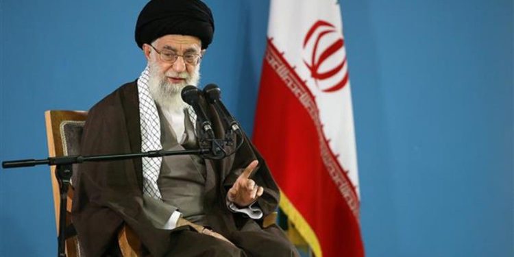 Líder supremo de Irán: Estoy a favor de la destrucción de Israel, no de todos los judíos