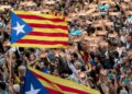 Rompiendo la neutralidad, judíos españoles se manifiestan contra la independencia catalana