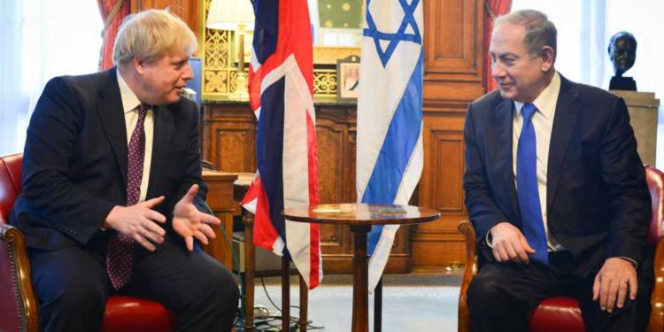 ¿Hay lecciones para Israel en la gran victoria electoral de Johnson?