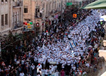 Cristianos dan su apoyo a Israel en la multitudinaria Marcha de Jerusalém