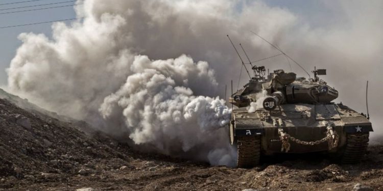 Tanques de las FDI atacan el puesto del ejército sirio en respuesta al fuego de mortero