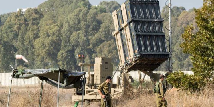 Estado de alerta al sur de Israel: Se despliega la Cúpula de Hierro
