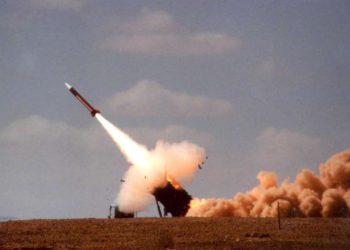 El sistema de defensa antimisiles de las FDI derriba un avión no tripulado cerca de la frontera con Siria