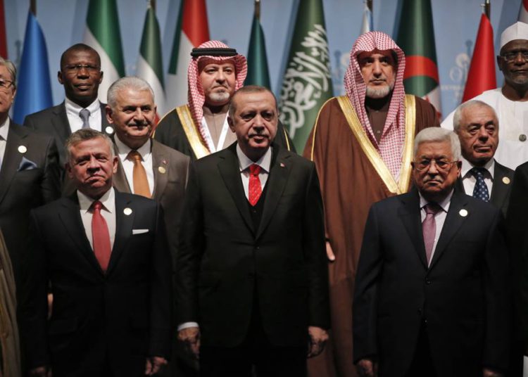 Abbas: “EE.UU ya no tendrá un ron en el proceso de paz y se anulará los acuerdos de Oslo”