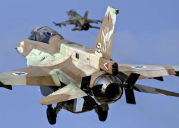Ataque con cohetes desde Gaza, FDI contraataca