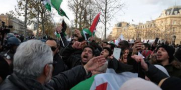 Protestas anti Israel en París un día antes de la visita de Netanyahu