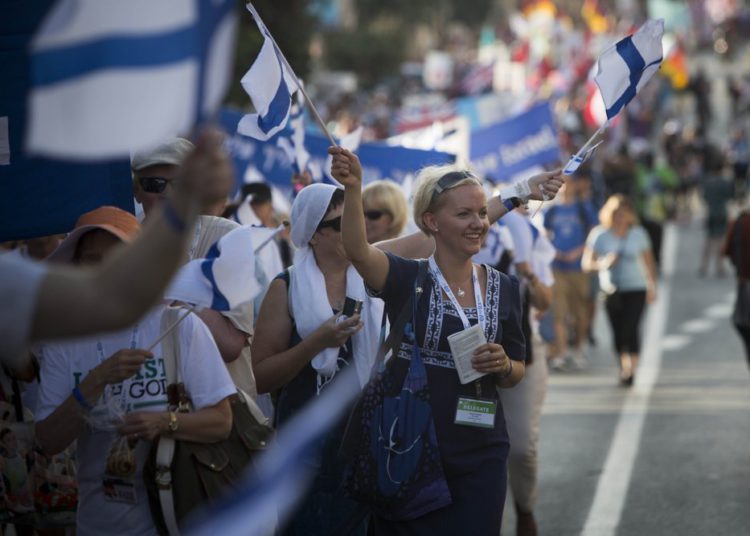Apoyo a Israel entre jóvenes evangélicos cae, revela nuevo estudio