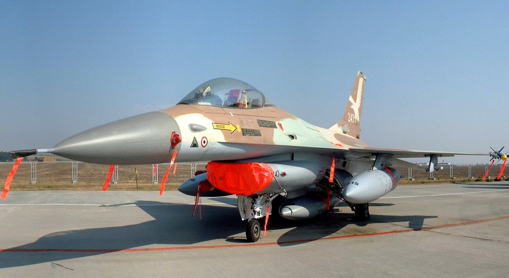 F-16A Netz 243, de la Fuerza Aérea Israelí. Esta aeronave fue pilotada por el coronel Ilan Ramon durante la operación.
