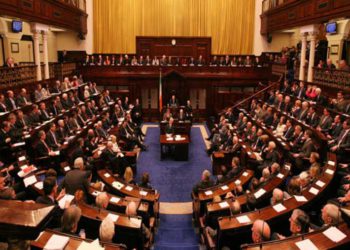 Debate en el Senado irlandés para aprobar ley anti israelí
