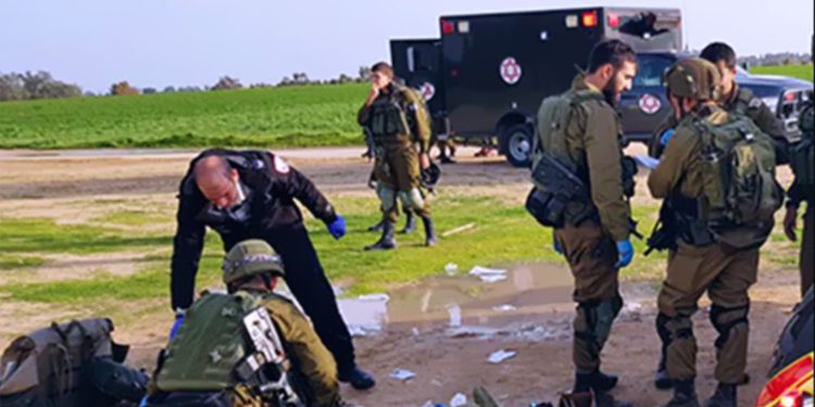 Cuatro soldados heridos, dos de gravedad por bomba dirigida a patrulla en frontera con Gaza
