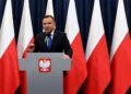 El presidente de Polonia, Andrzej Duda, da una conferencia de prensa el 6 de febrero de 2018 en Varsovia para anunciar que firmará una controvertida ley sobre el Holocausto que ha desatado tensiones con Israel, Estados Unidos y Ucrania. (AFP PHOTO / JANEK SKARZYNSKI)