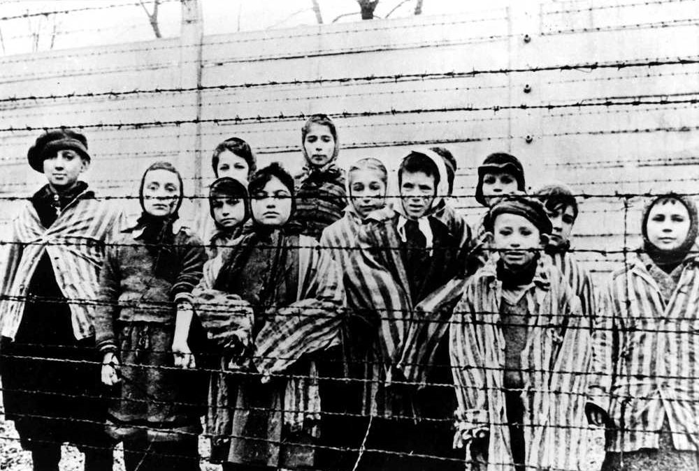 Israel condena la aprobación de la ley polaca sobre el Holocausto