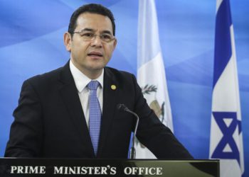 El presidente de Guatemala fue agasajado por su reconocimiento de Jerusalem