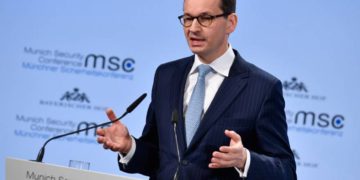 Primer ministro de Polonia: “los judíos también perpetraron el Holocausto” - Mateusz Morawiecki
