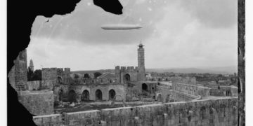 Cuando la fiebre zeppelin llegó a Tel Aviv y Jerusalem, hace 89 años