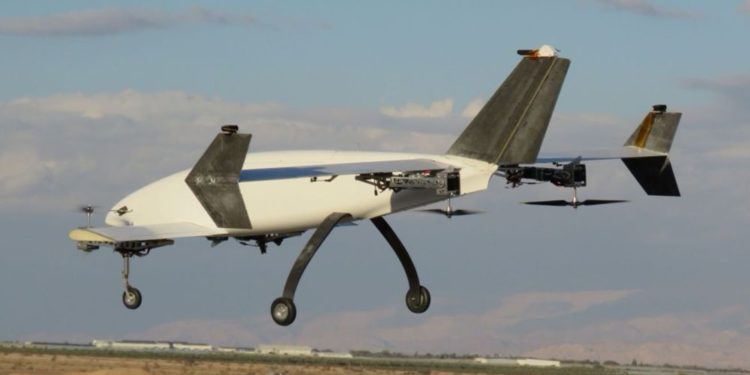 Firma de Israel muestra un dron con destreza de vuelo horizontal y vertical