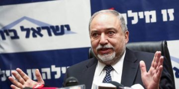 Israel pide a Egipto que impida ingreso a Gaza del cuerpo de ingeniero de Hamas