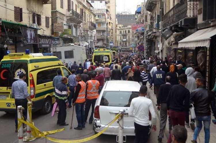 Policía asesinado en Egipto en ataque con coche bomba antes de elecciones