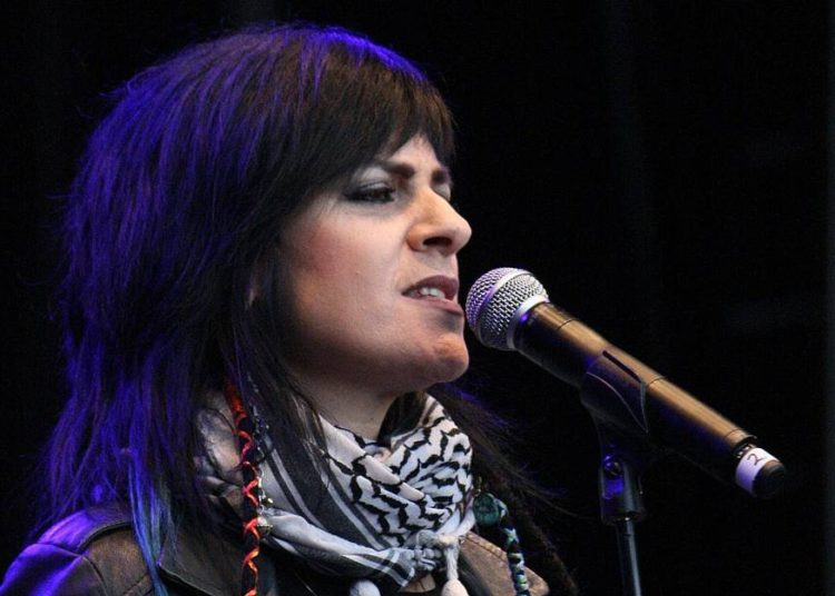 Rim Banna, principal cantante árabe israelí muere a los 51 años