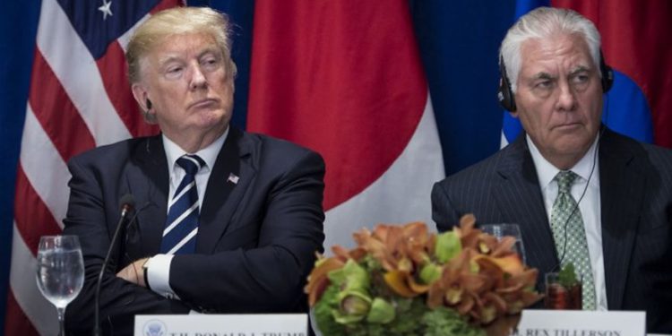Trump habló de discrepancias con Tillerson sobre acuerdo nuclear de Irán