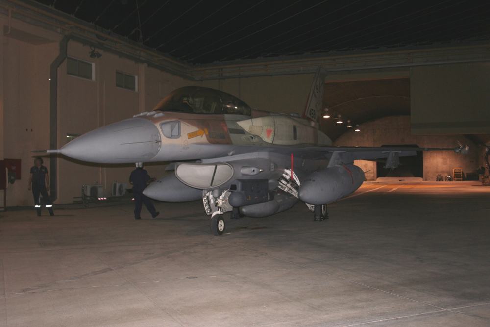 Un avión de combate F-16I del 119° Escuadrón de la Fuerza Aérea Israelí se prepara para despegar durante una operación para bombardear un reactor nuclear sirio en Deir Ezzor el 5 de septiembre de 2007. (Fuerzas de Defensa de Israel)