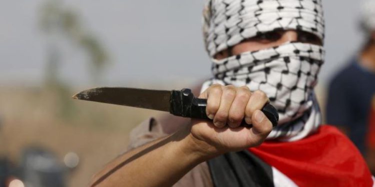 Ataque de apuñalamiento en Hebrón deja un herido, terrorista arrestado