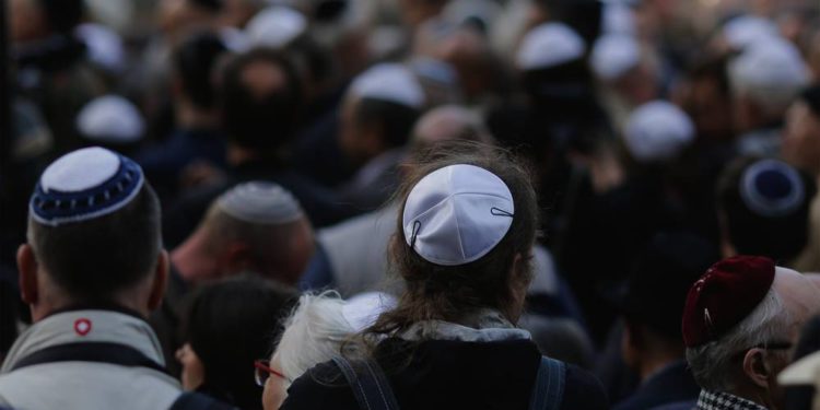 Israel ayuda a las comunidades judías en el mundo a enfrentar la pandemia