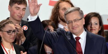 Ex presidente polaco sobre Ley del Holocausto: "fracaso legislativo y error político"
