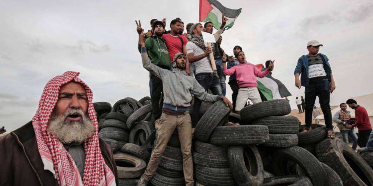 Comenzaron los preparativos para la “Marcha de los Neumáticos” en Gaza