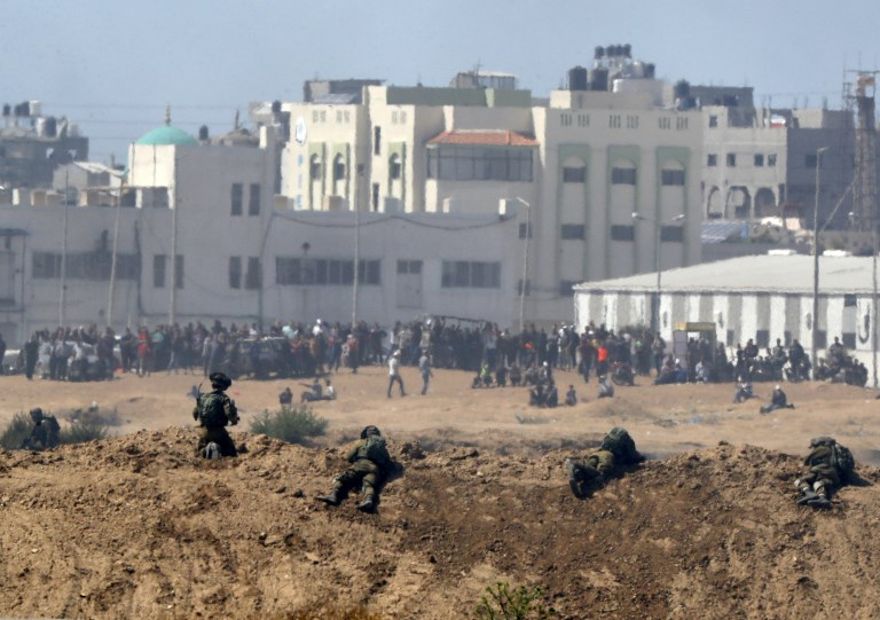Portavoz de las FDI en artículo de opinión en WSJ: “el mundo cayó en la smentiras de Hamás”