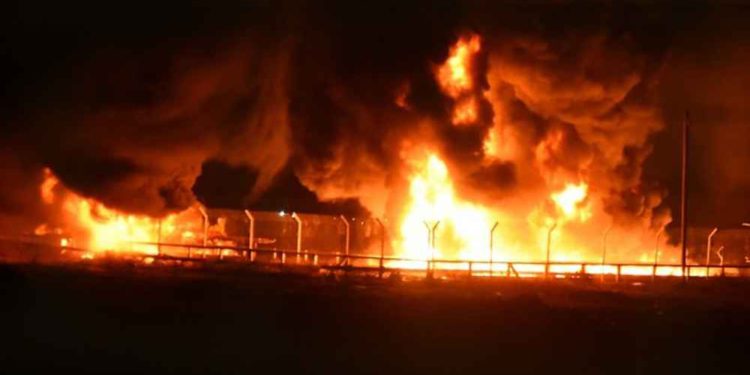 Islamistas palestinos incendiaron las tuberías de gas para Gaza