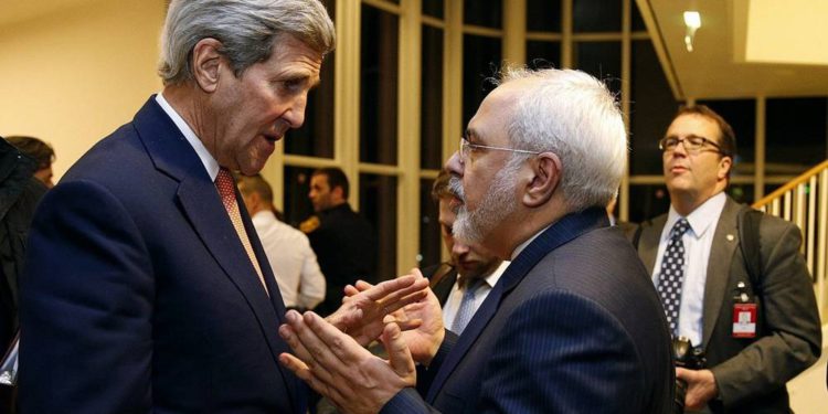 Kerry y Zarif de Irán se reúnen para salvar el Acuerdo Nuclear