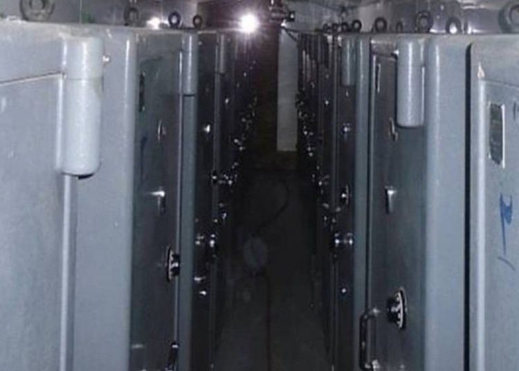 Cajas fuertes dentro de un almacén en Shorabad, al sur de Teherán, donde agentes del Mossad descubrieron y extrajeron decenas de miles de archivos secretos pertenecientes al programa de armas nucleares de Irán (Oficina del Primer Ministro)