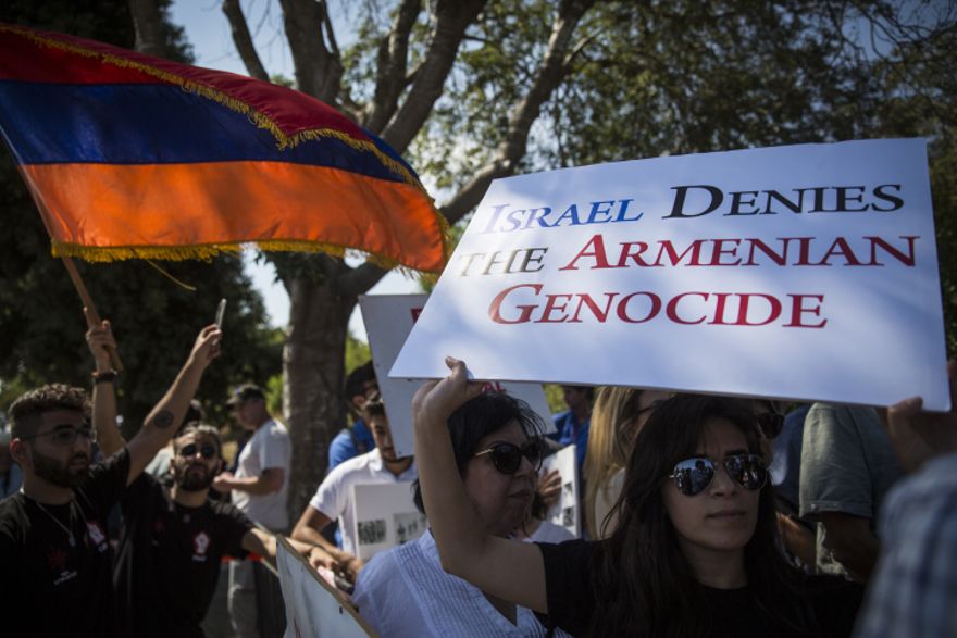 Turquía dice que Israel se perjudicará si reconoce el genocidio armenio