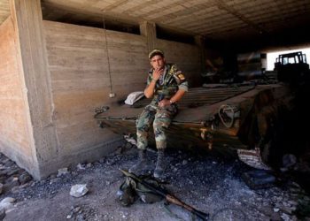 Insurgentes sirios negocian con Rusia sobre el alto el fuego del suroeste