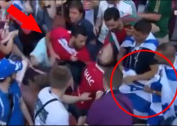 fanáticos marroquíes enfurecidos por la bandera de Israel