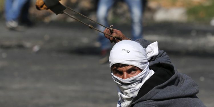 El problema de Israel no está relacionado con la raza