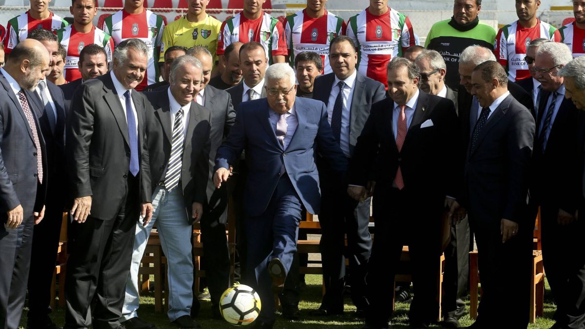 Abbas asistirá al final de la Copa Mundial