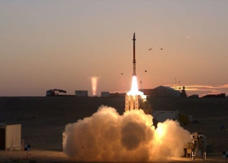 FDI defiende intento fallido de derribar misiles sirios