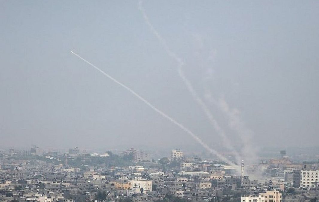 Terroristas de Gaza disparan tres cohetes hacia Israel