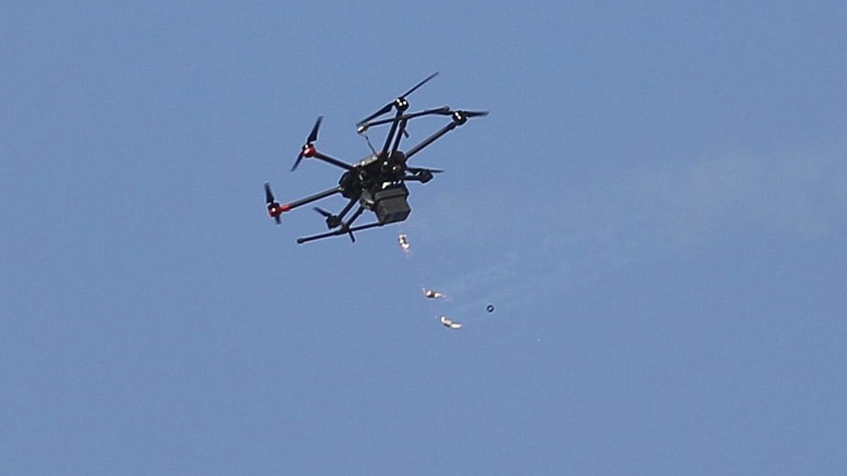 FDI lanza sistema autónomo para interceptar cometas y globos incendiarios de Gaza