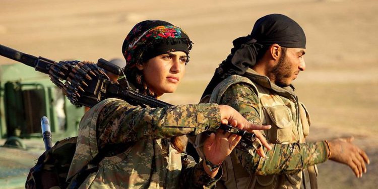 Los kurdos y el Gobierno sirio acuerdan negociar para poner fin a la guerra